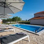 In With Sea View, Balcony, Air Conditioning, Wifi 3598-1 *