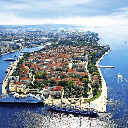 In With Sea View, Balcony, Air Conditioning, Wifi 3598-1 Privlaka (Zadar)