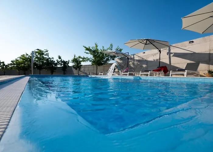 In With Sea View, Balcony, Air Conditioning, Wifi 3598-1 *