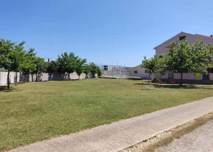 Appartement In With Sea View, Balcony, Air Conditioning, Wifi 3598-1 Privlaka (Zadar)