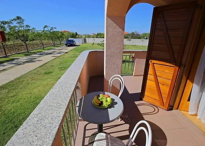 In With Sea View, Balcony, Air Conditioning, Wifi 3598-1