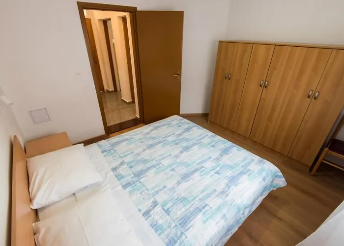 In With Sea View, Balcony, Air Conditioning, Wifi 3598-1 * Privlaka (Zadar)